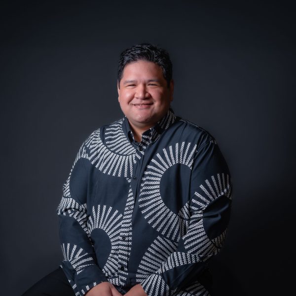 Dr. Michael-Thomas Foumai