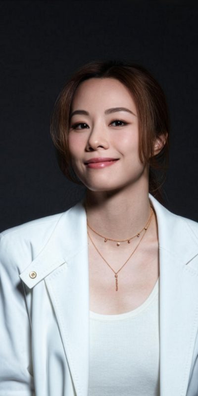 Stephy Tang